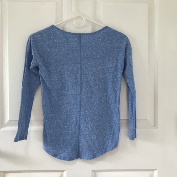Old Navy long sleeve blue flecked relaxed Tee in Girls Size 8 (Big Kids) - Picture 10 of 14